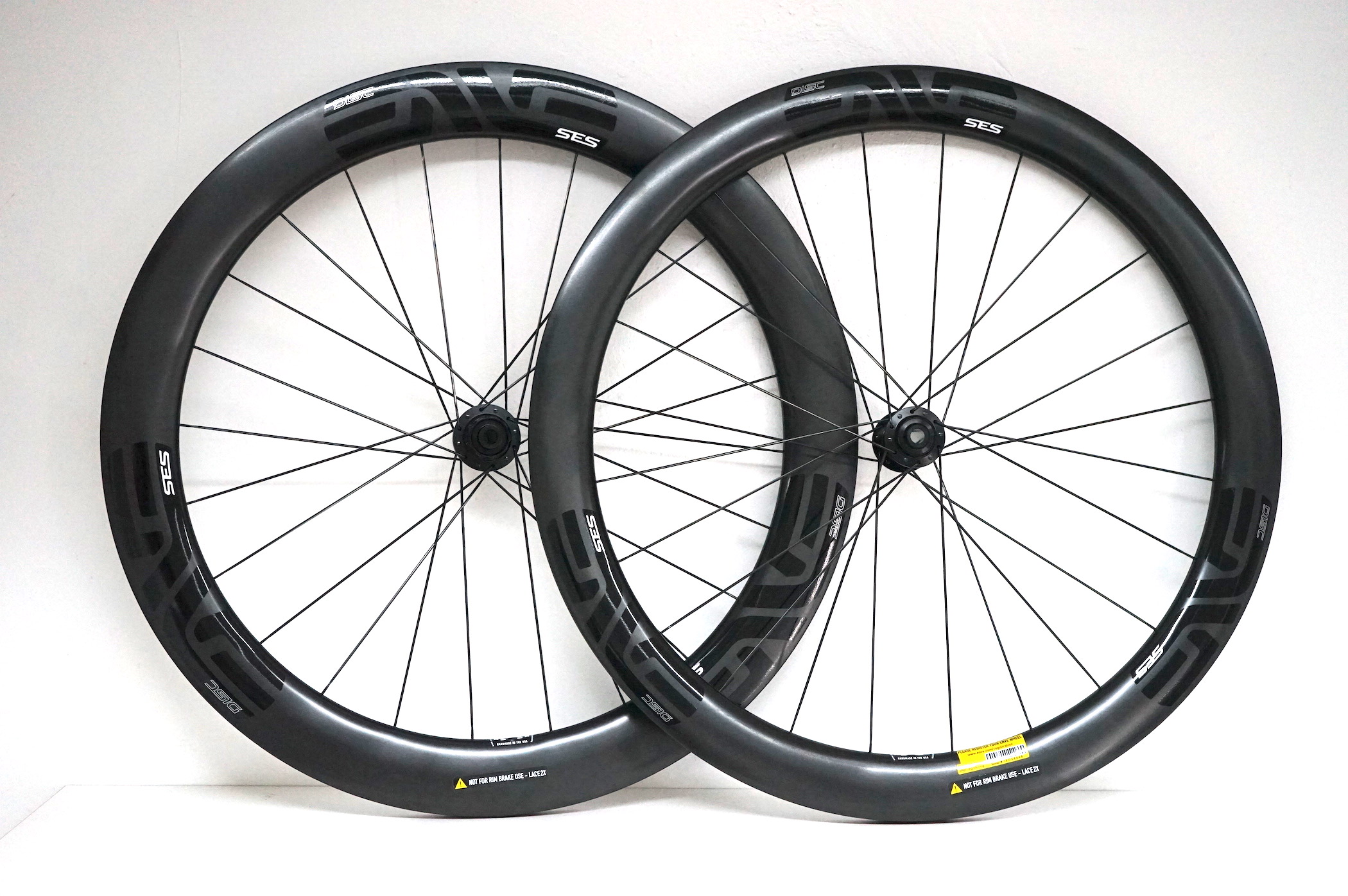 ENVE 5.6 SES Carbon Clincher Disc DT240S 