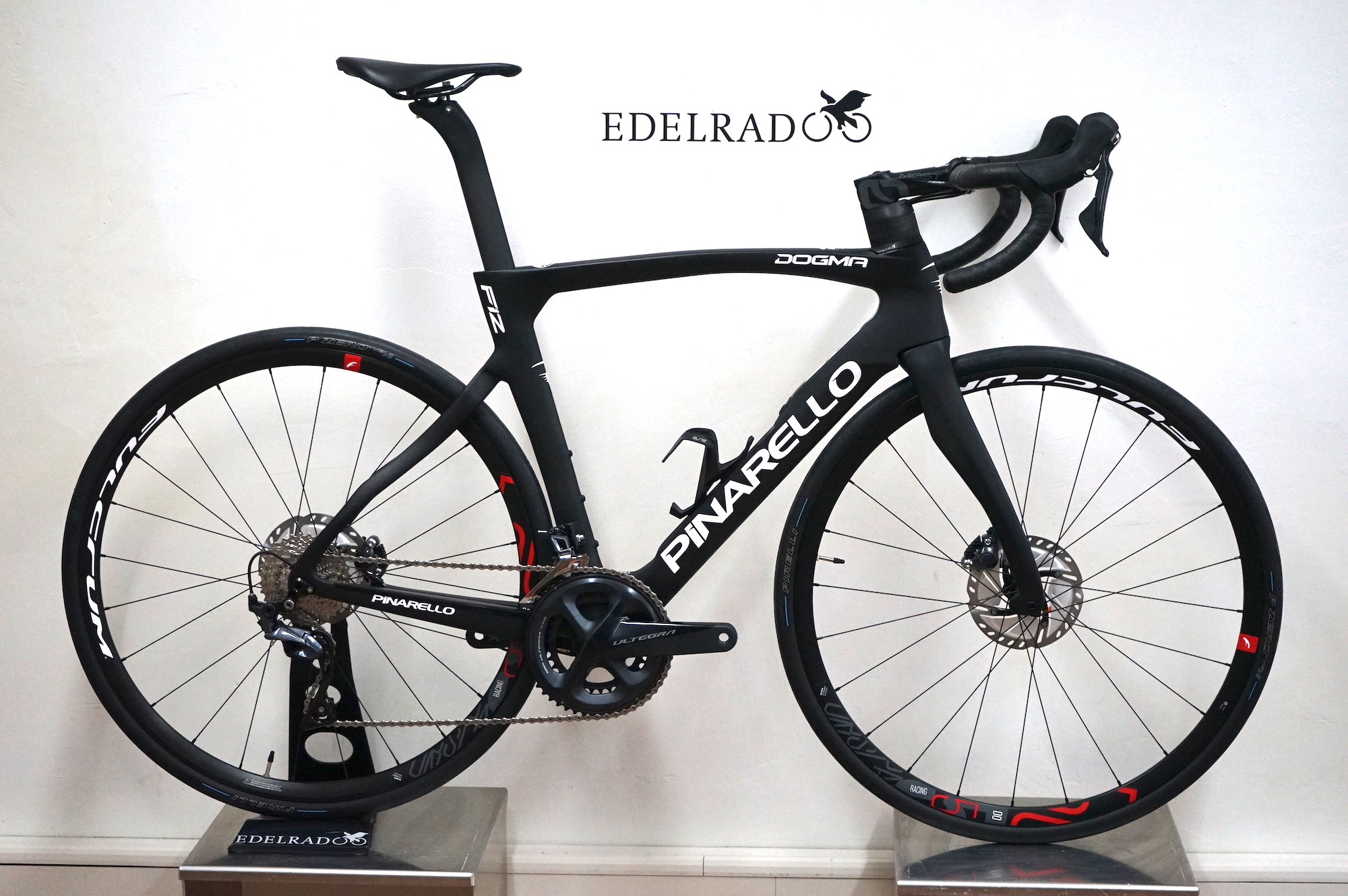 Pinarello F12 Disc Ultegra R8020 2x11 + Fulcrum Racing 500db