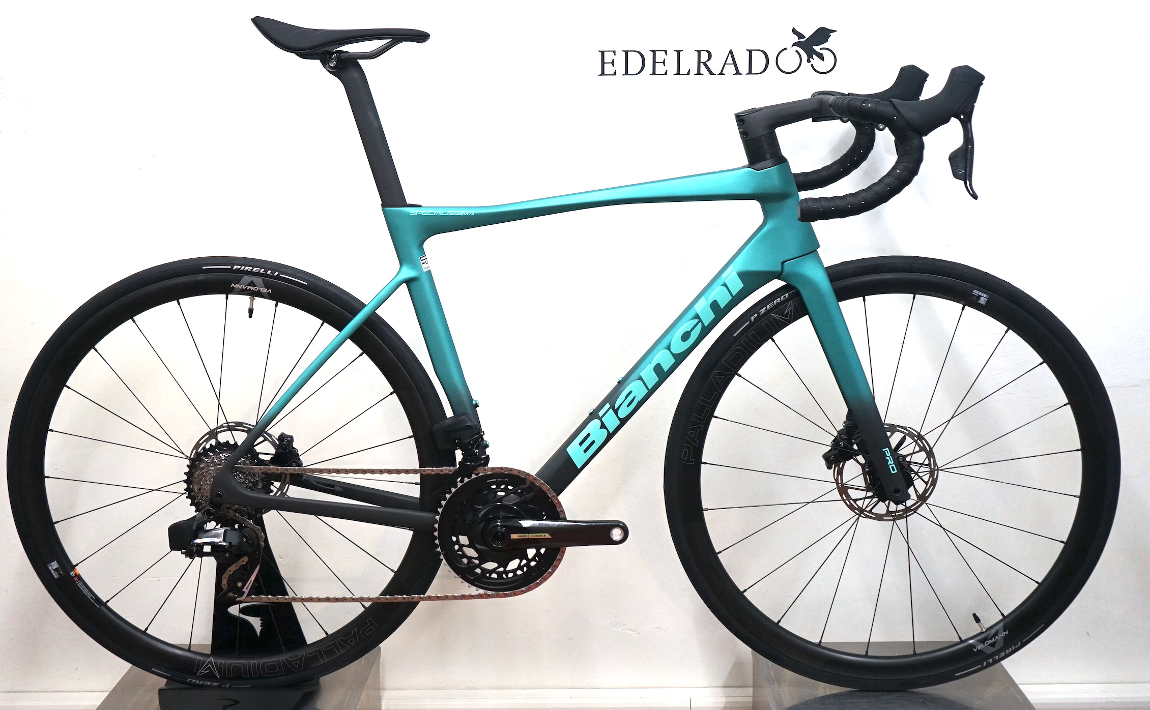 Bianchi SPECIALISSIMA PRO SRAM FORCE ETAP AXS (YTB43 MW)