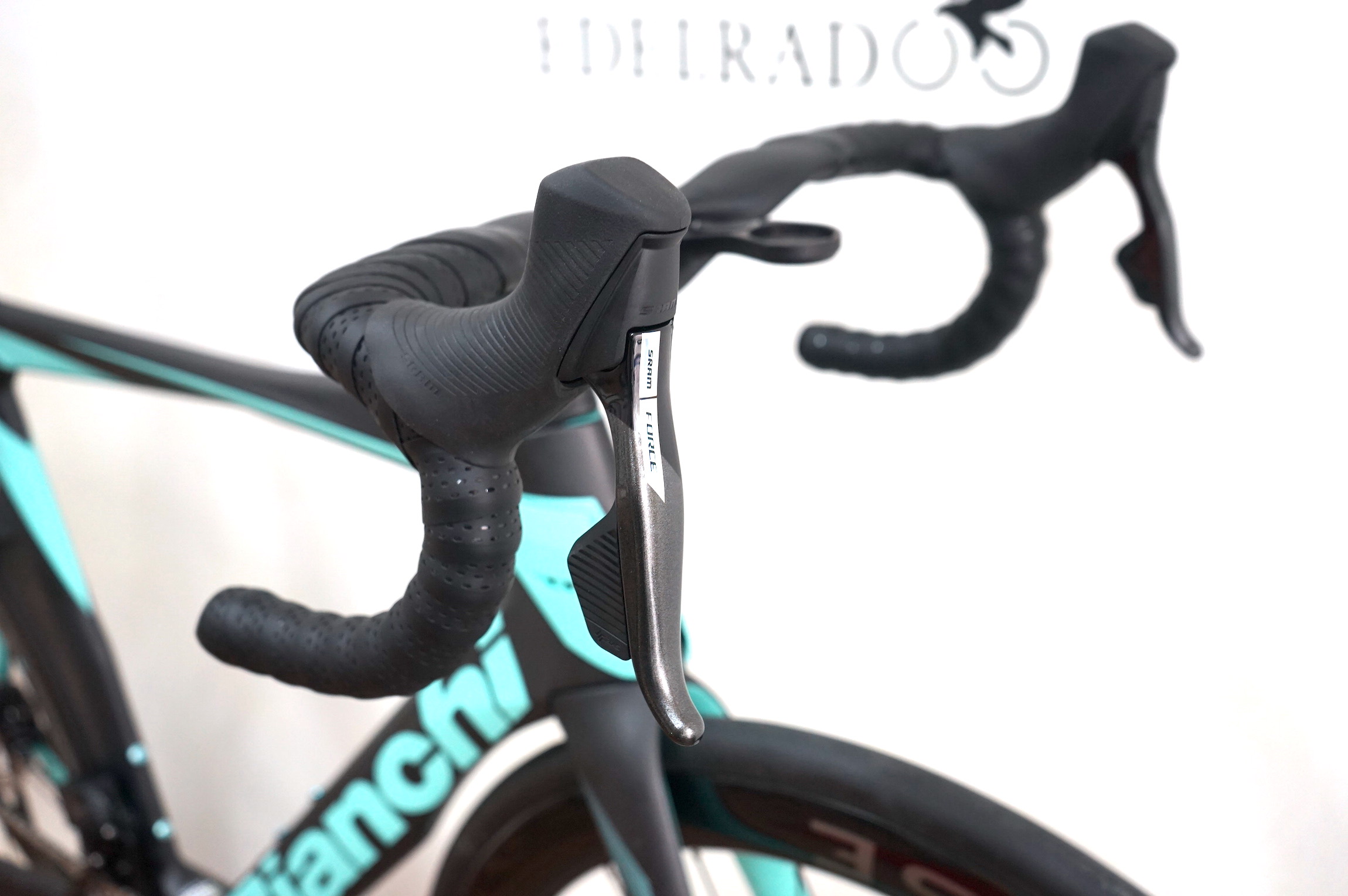 Bianchi OLTRE PRO Sram Force D2 AXS 2x12 (2024) YTB10 XJ - BLACK / CELESTE