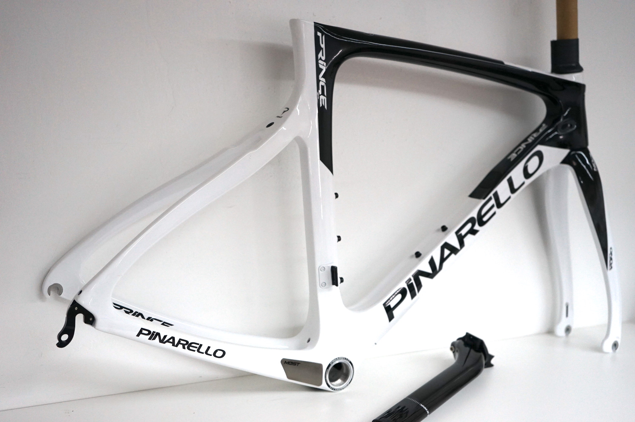 Pinarello Prince C272 Rahmenset für Felgenbremse (2020)