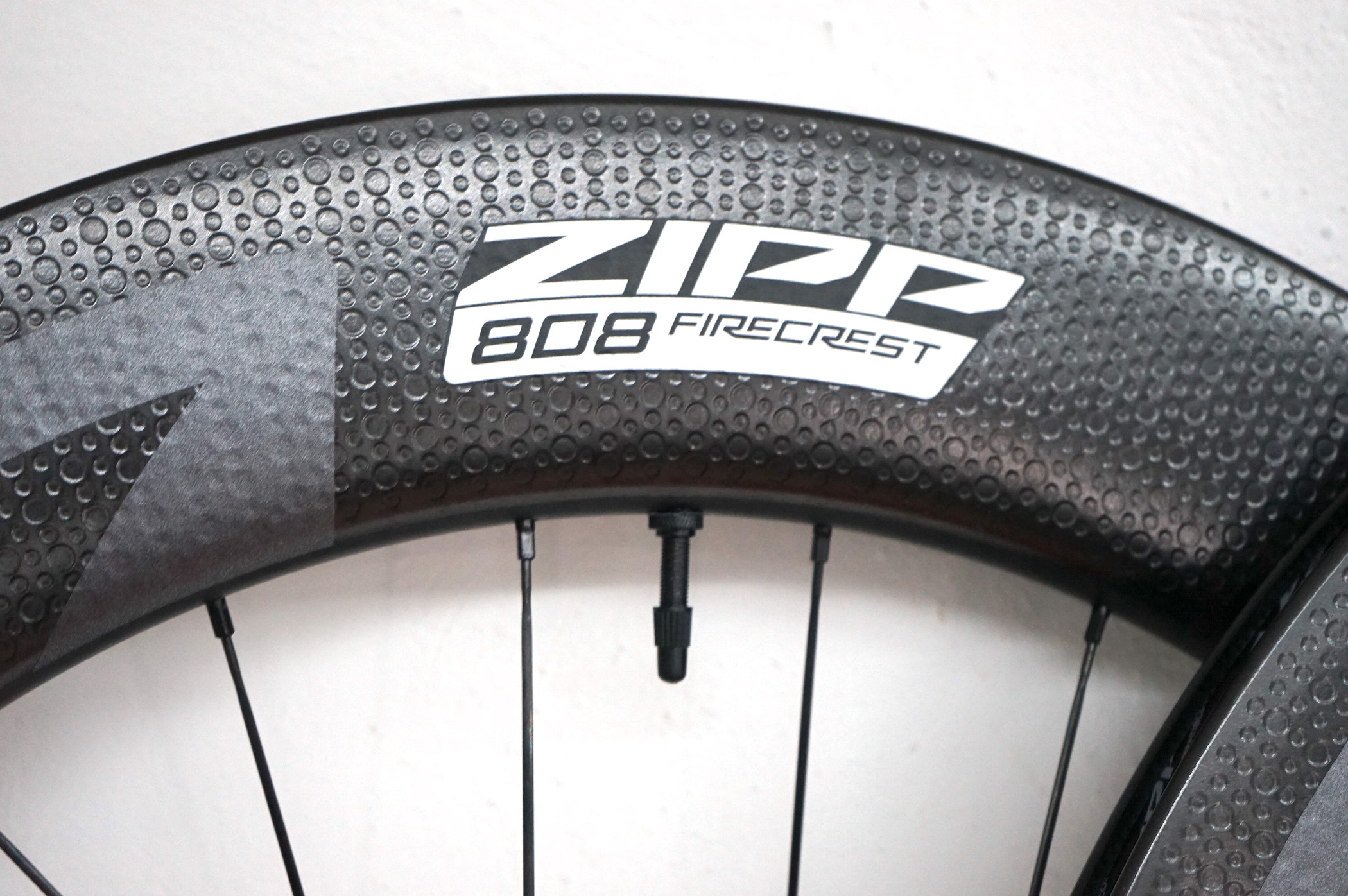 ZIPP 808 Firecrest Tubeless für Scheibenbremsen MY21 - Laufradsatz