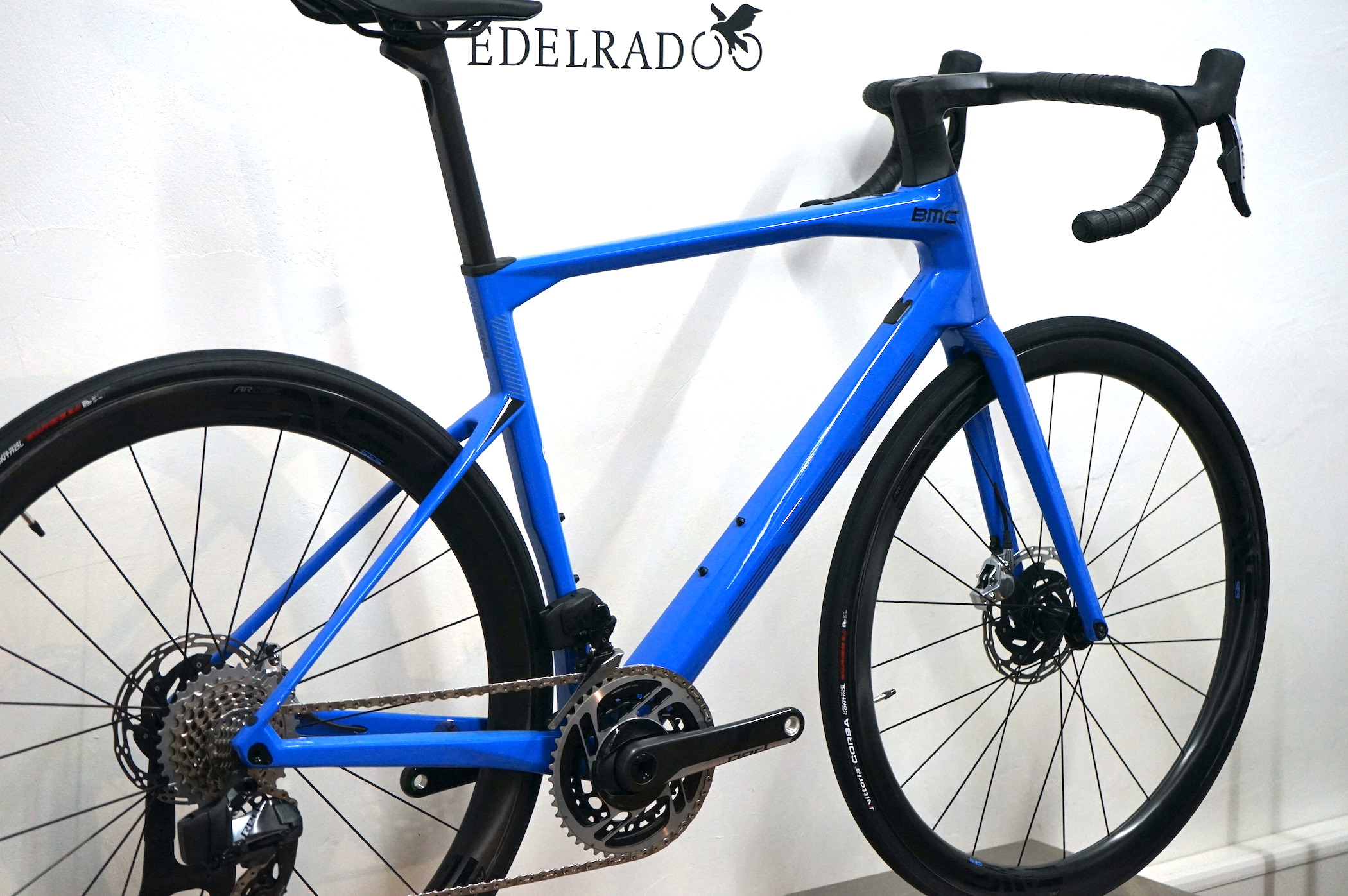 BMC ROADMACHINE 01 TWO (2022) Sram Red AXS 2x12 and Enve 3.4