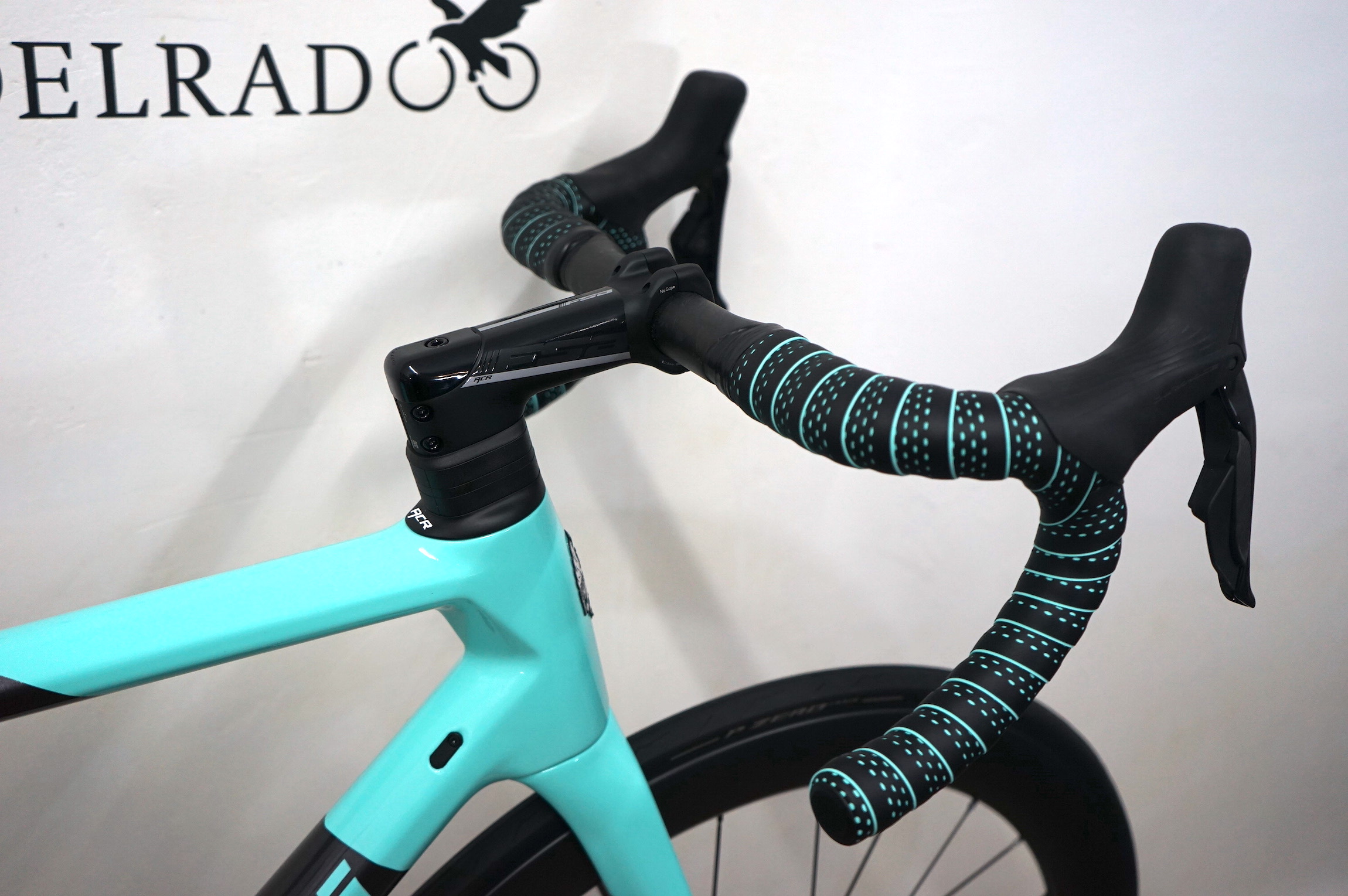 Bianchi SPECIALISSIMA DuraAce Di2 2x12 (2023) YSBY5I RS