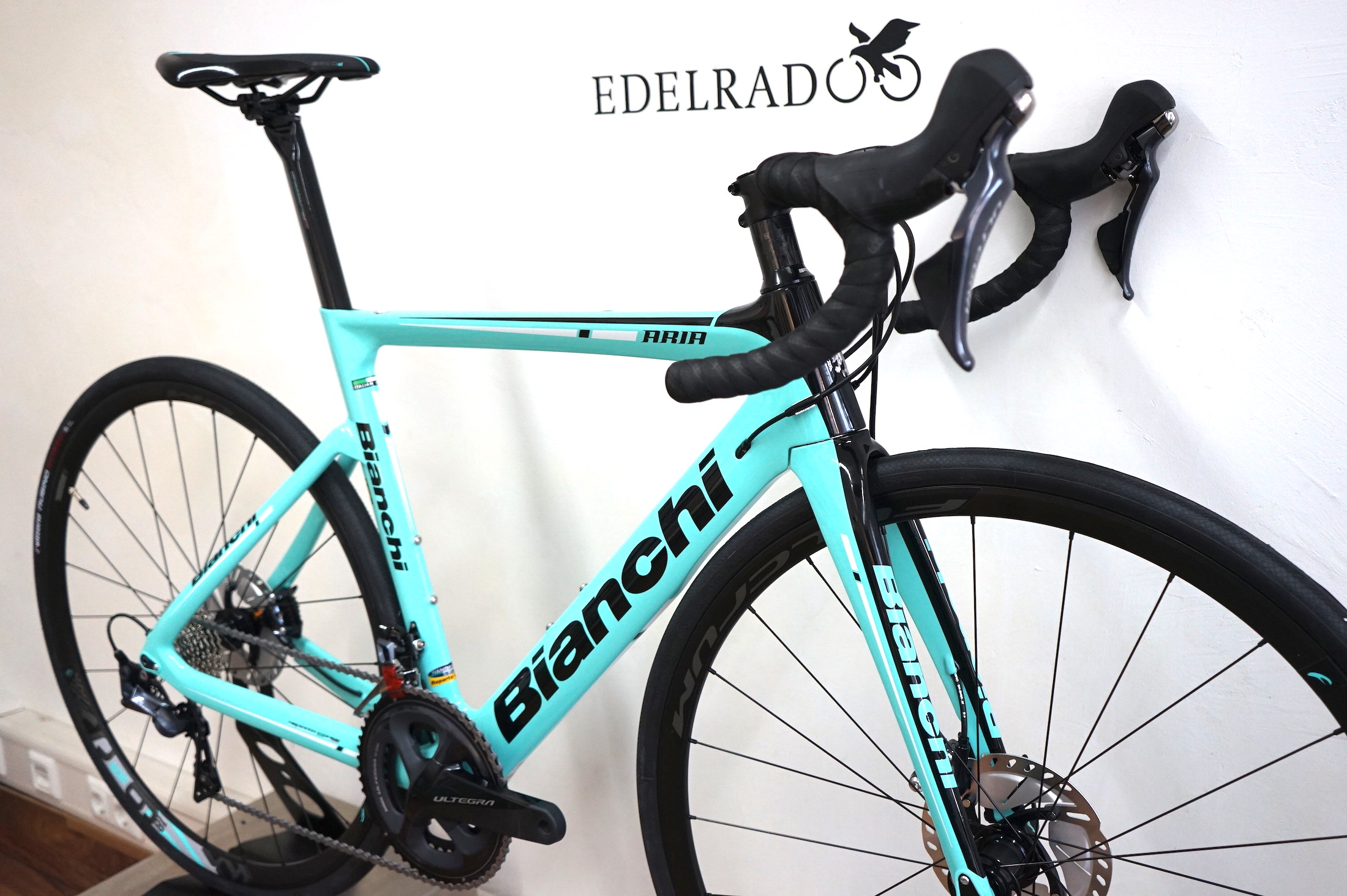 Bianchi ARIA Disc Ultegra (2020) Color: 1D