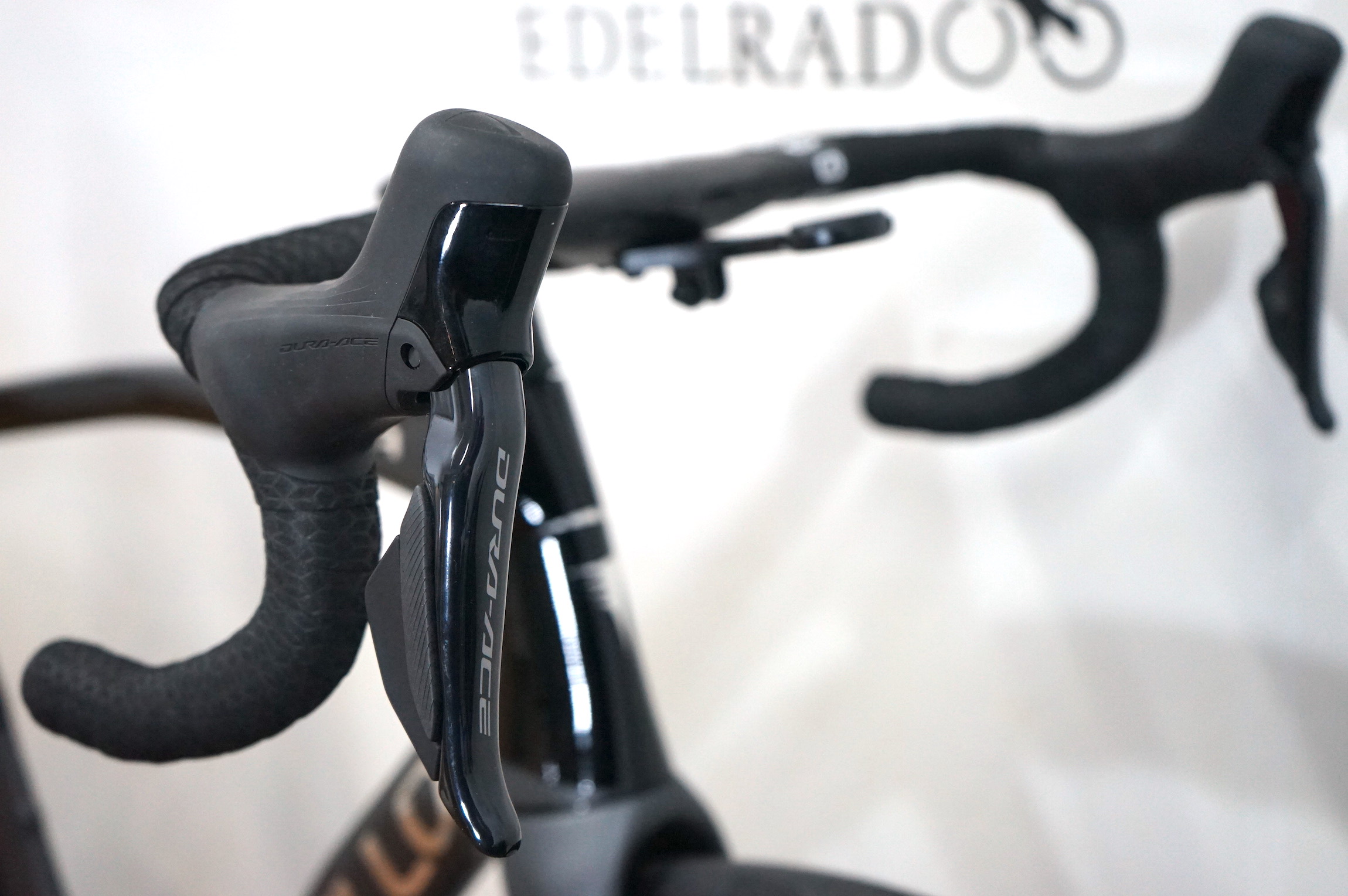 Pinarello DOGMA X disc (2024) DuraAce Di2 2x12 2x12 Princeton Grit 4540 (color CE202)