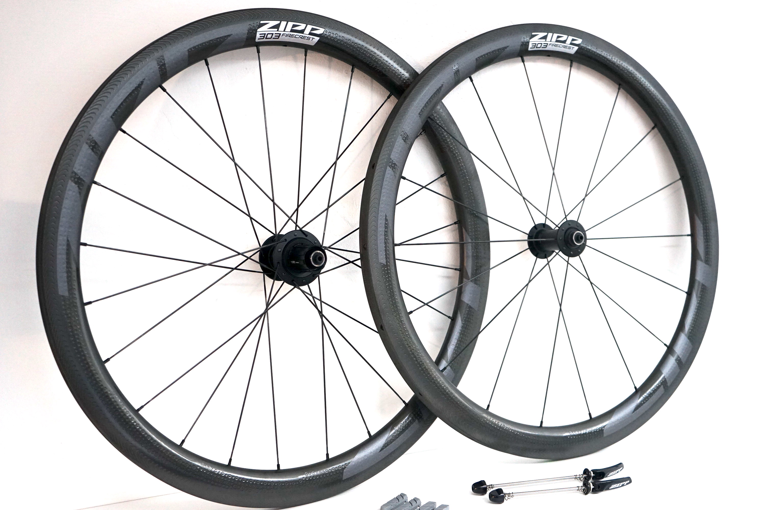 ZIPP 303 firecrest laufradsatz Felgenbremse (rim-brake) tubular