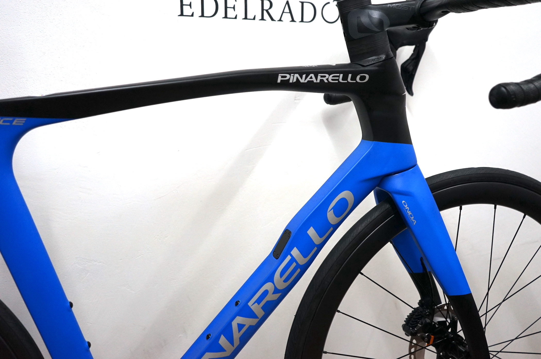 Pinarello Prince Disc Shimano Ultegra Di2 2x12 - flash-sky (CB214) - (2022)