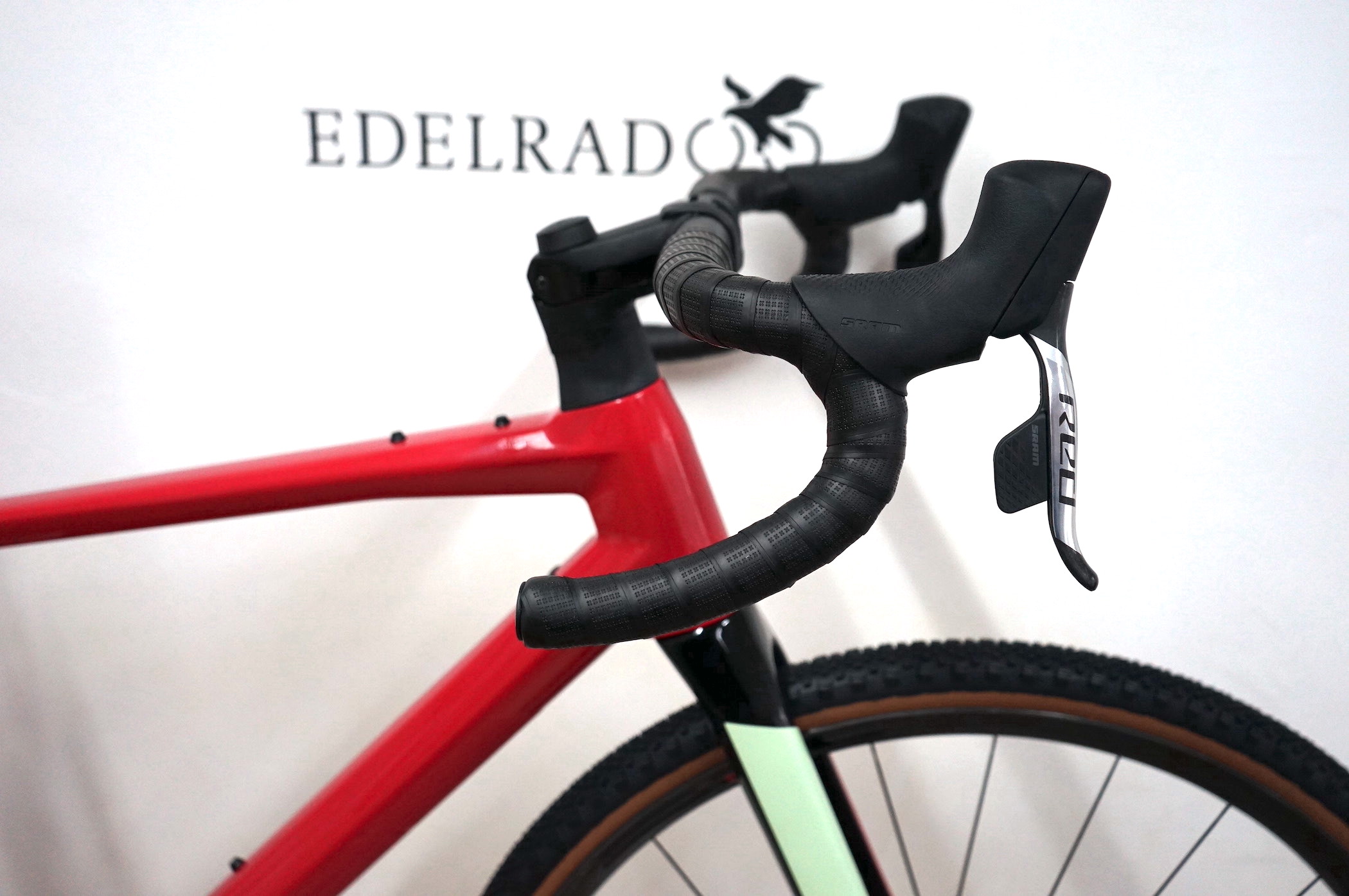 BMC URS 01 ONE (2022)  Sram Red eTap/Eagle XX1 AXS 1x12