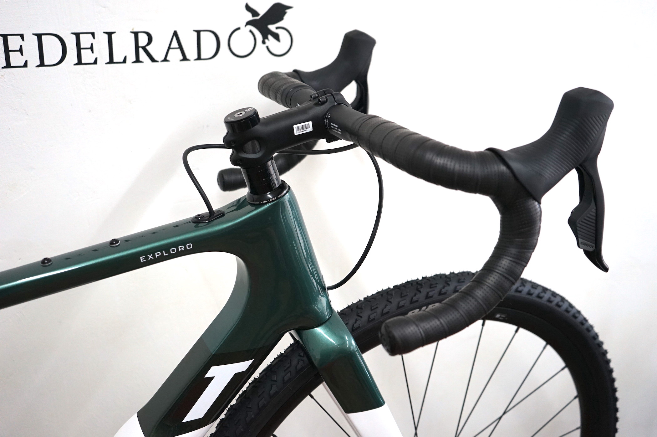 3T Exploro Race Sram Rival AXS 2x12 (2022) - RACE MAX emerald/white