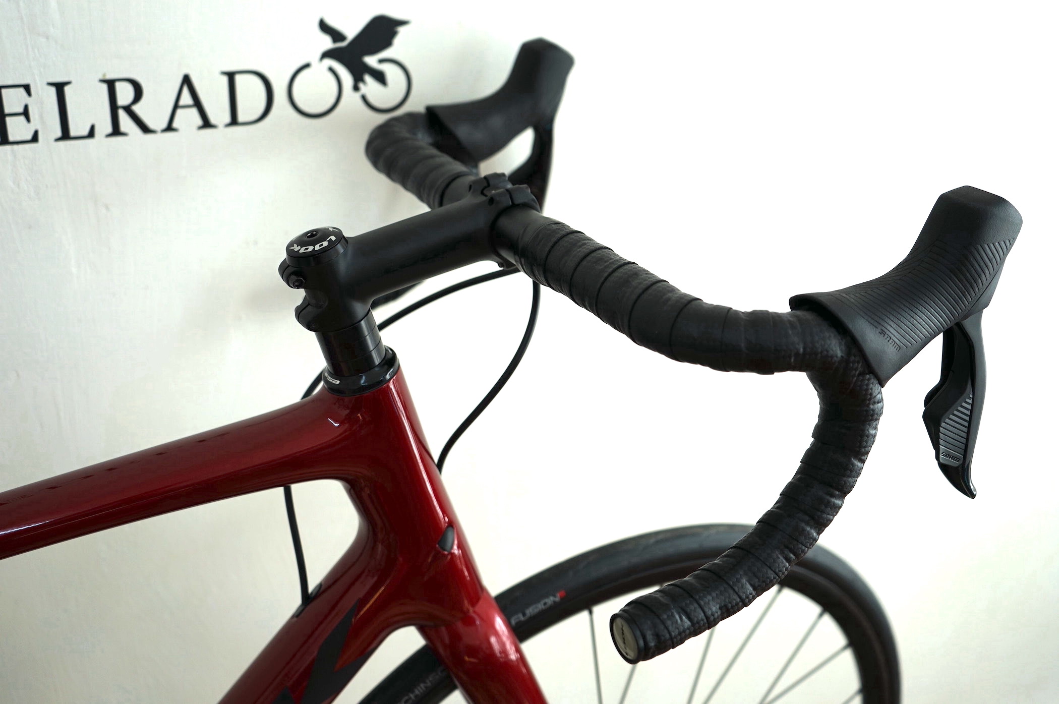 LOOK 785 HUEZ disc-brake Sram Rival AXS 2x12 (2022) Interference Red Mat Glossy