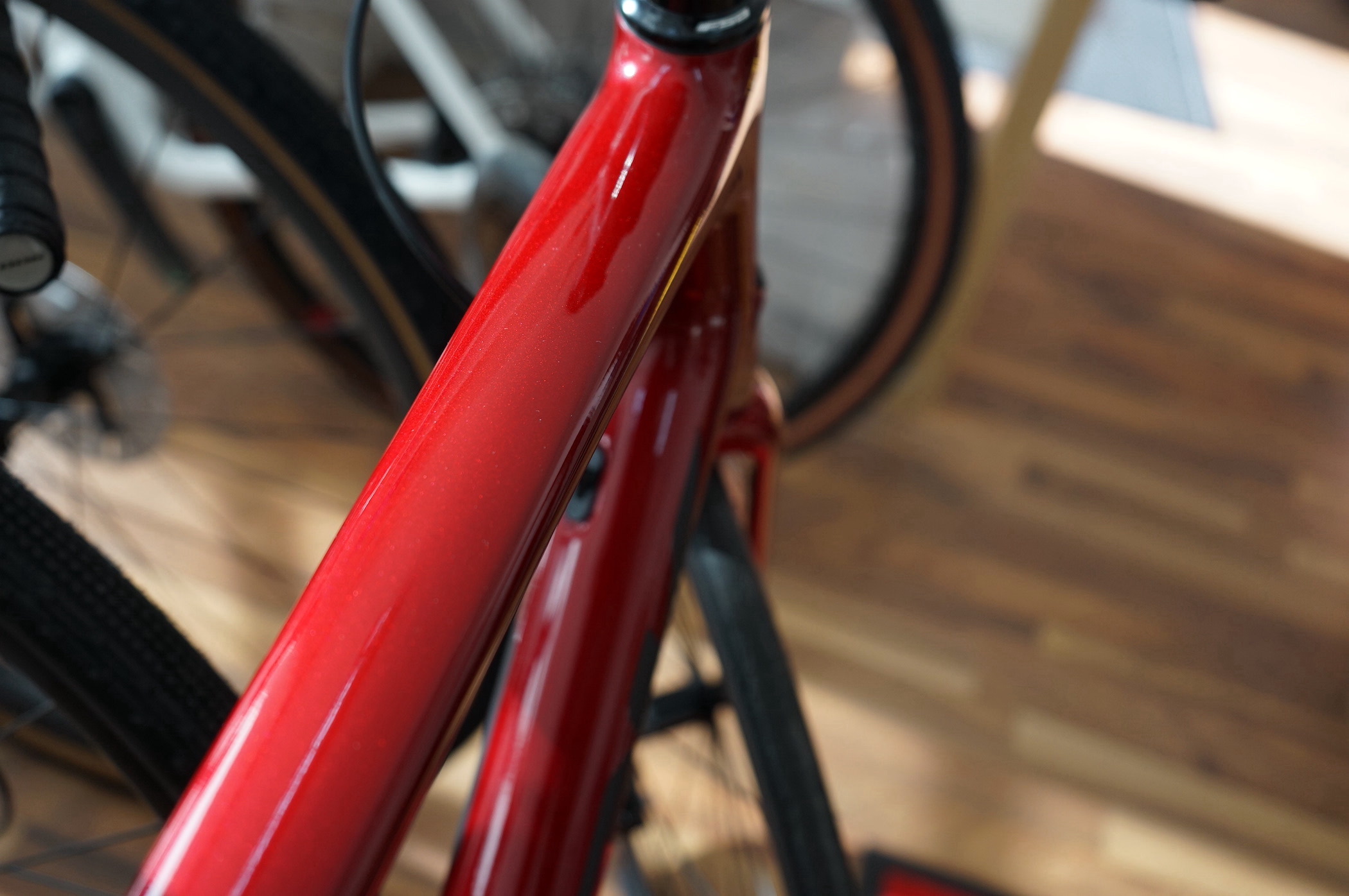 LOOK 785 HUEZ disc-brake Sram Rival AXS 2x12 (2022) Interference Red Mat Glossy