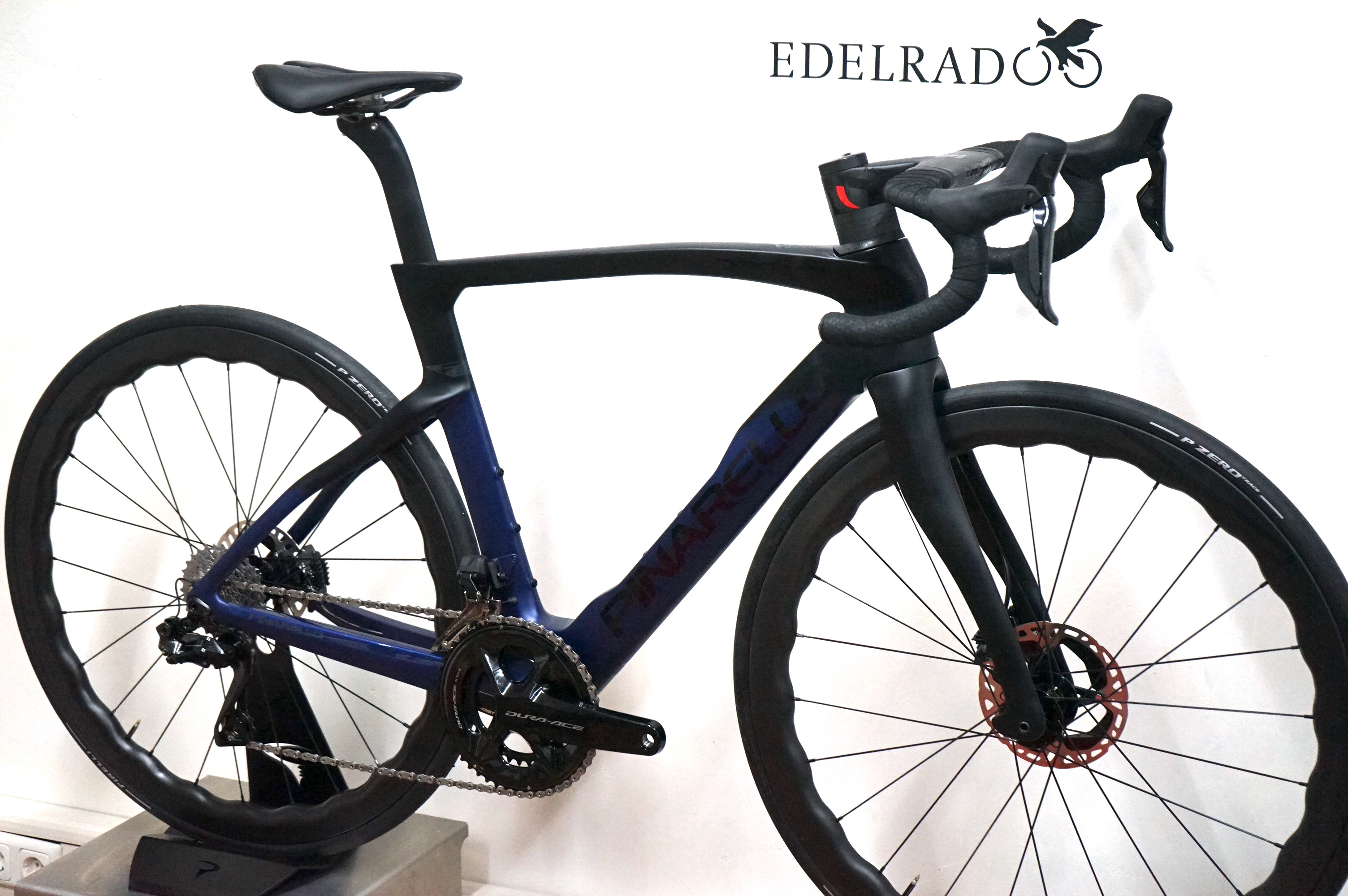 Pinarello DOGMA F disc (2023) DuraAce Di2 2x12 2x12 Princeton Grit 4540 midnight-blue (B614)