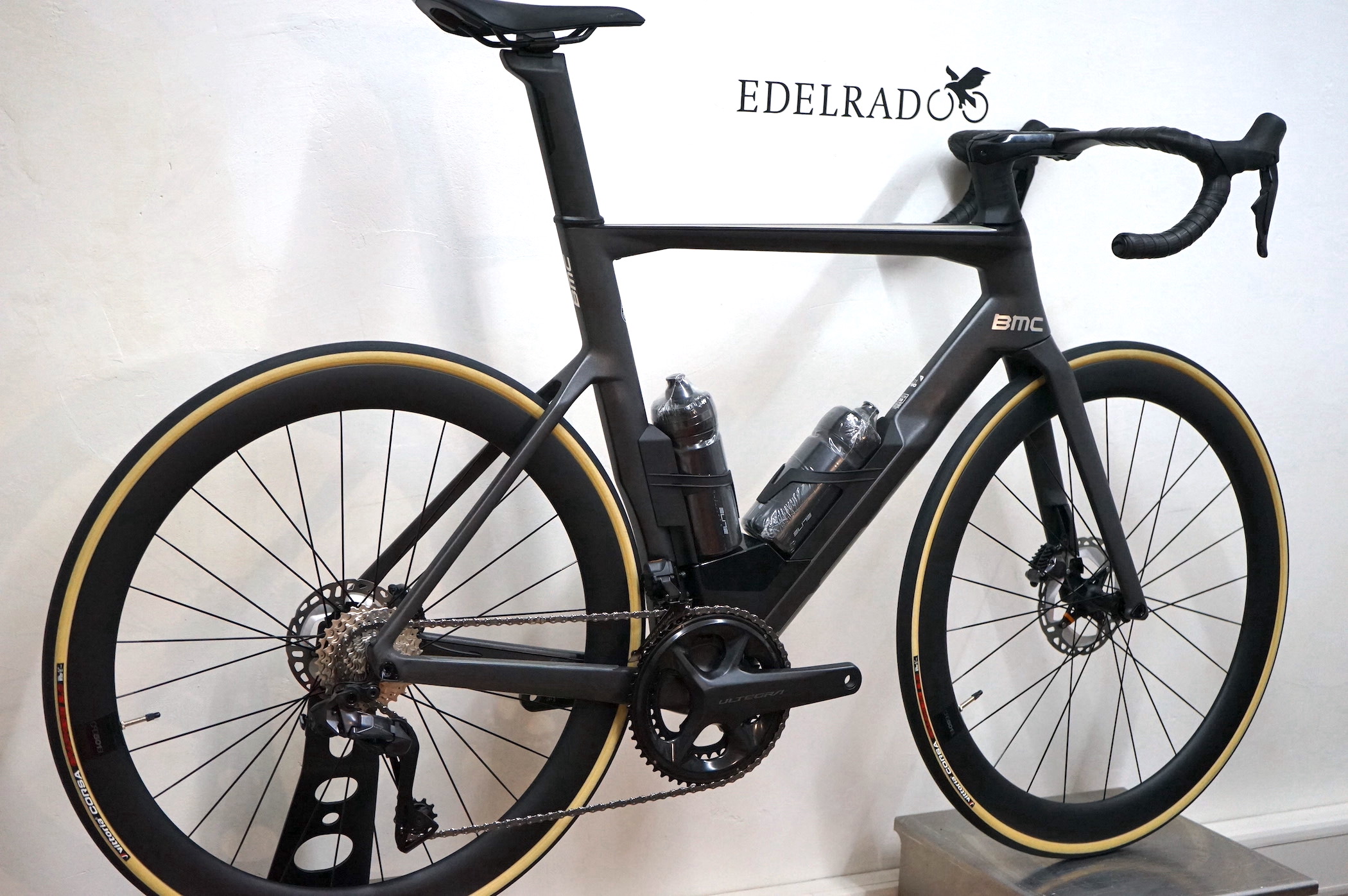 BMC TIMEMACHINE ROAD 01 TWO (2022) Shimano Ultegra Di2 2x12