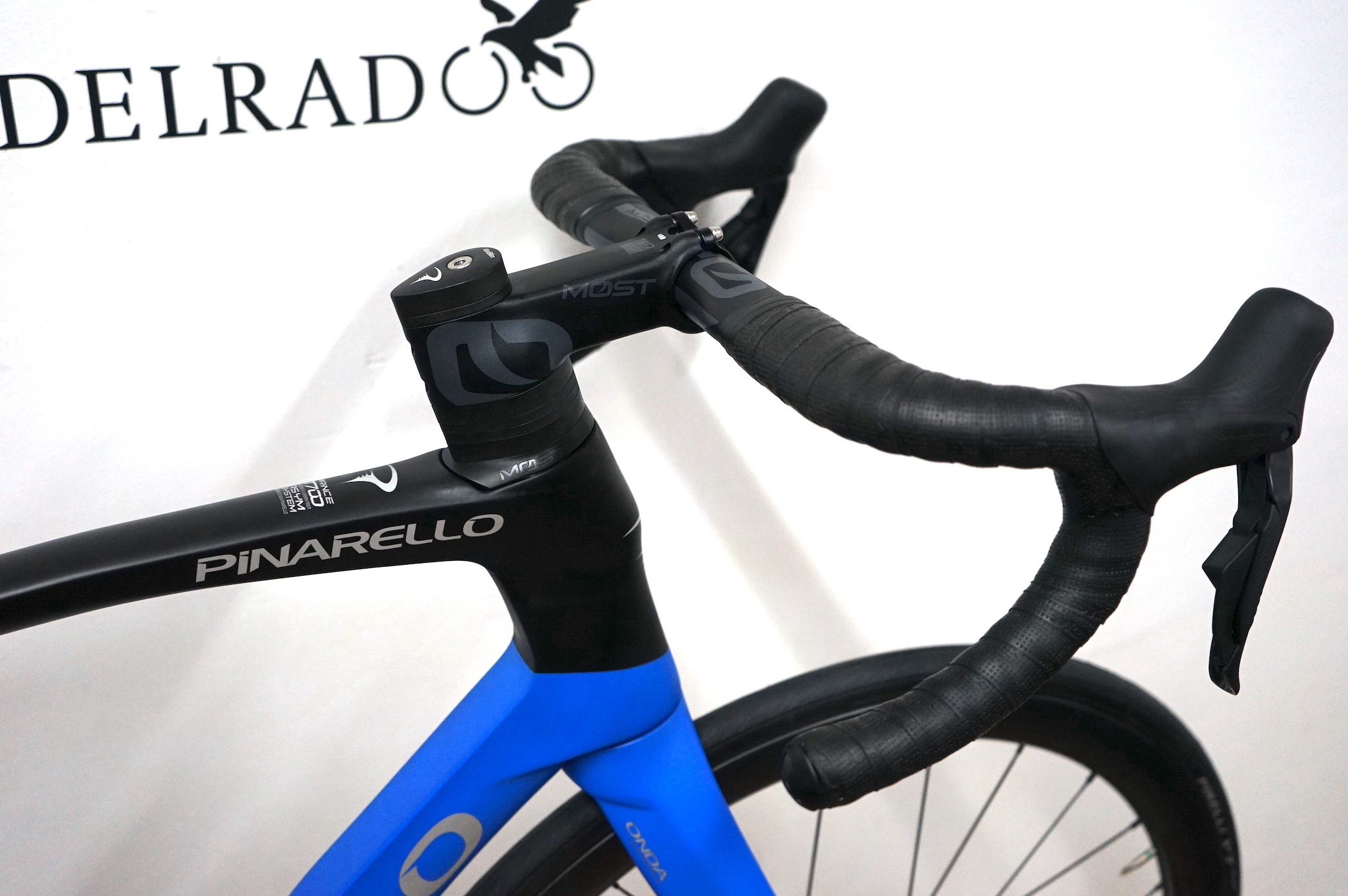 Pinarello Prince Disc Shimano Ultegra Di2 2x12 - flash-sky (CB214) - (2022)