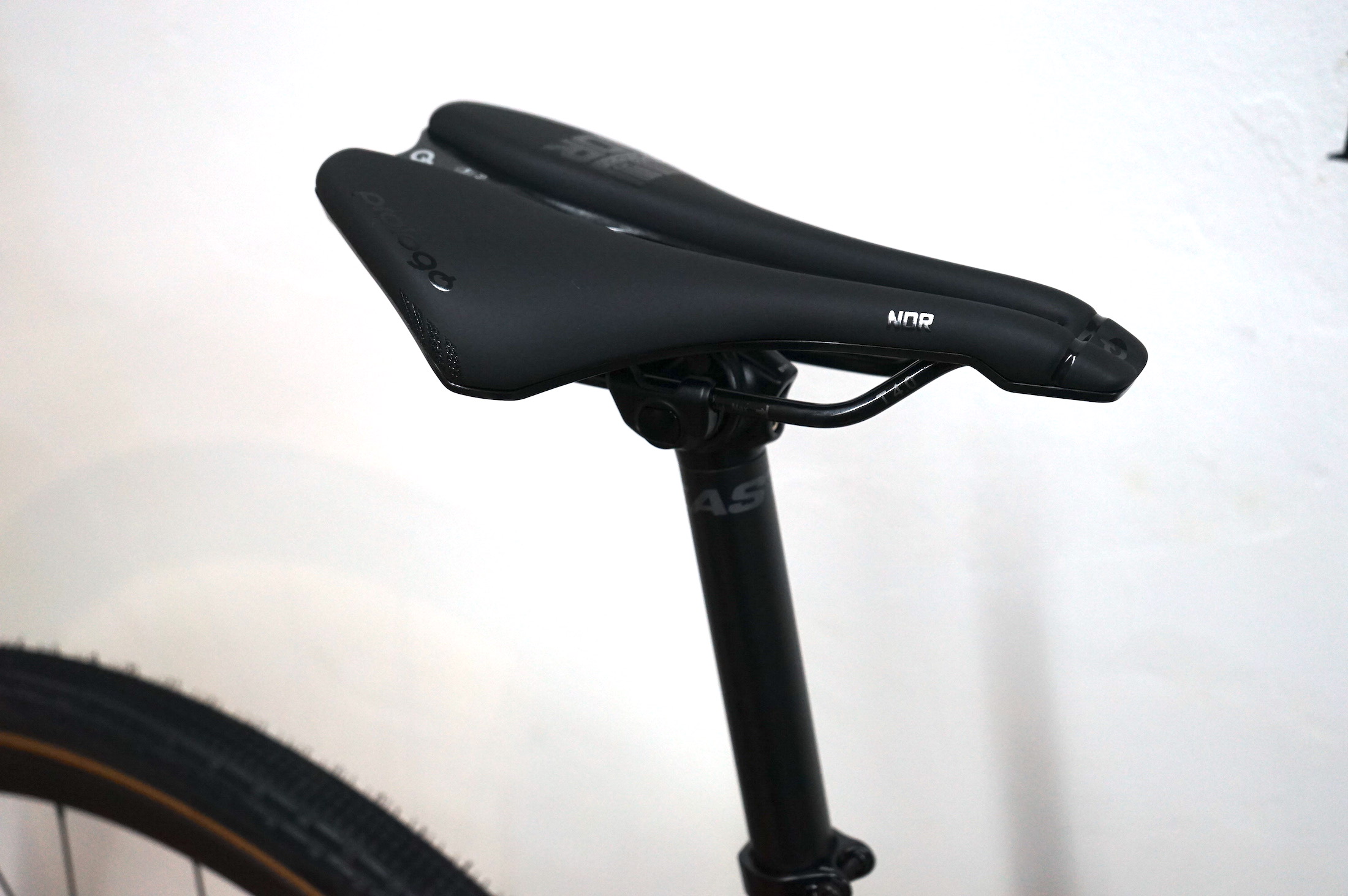 Cervelo Áspero GRX RX810 (2021) Black/Gold