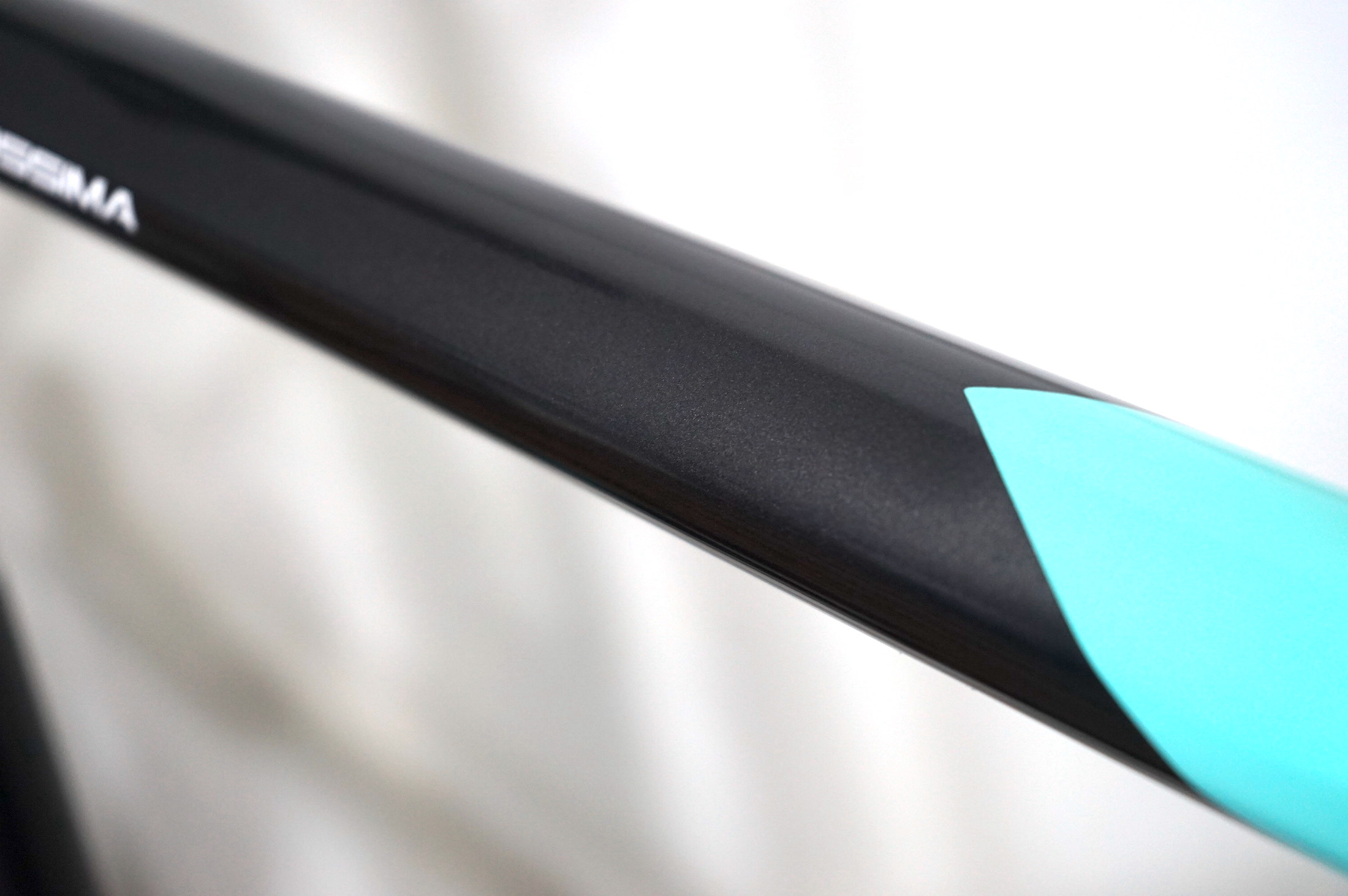 Bianchi SPECIALISSIMA Ultegra Di2 2x12 R400 (2023) YSBY6X RS