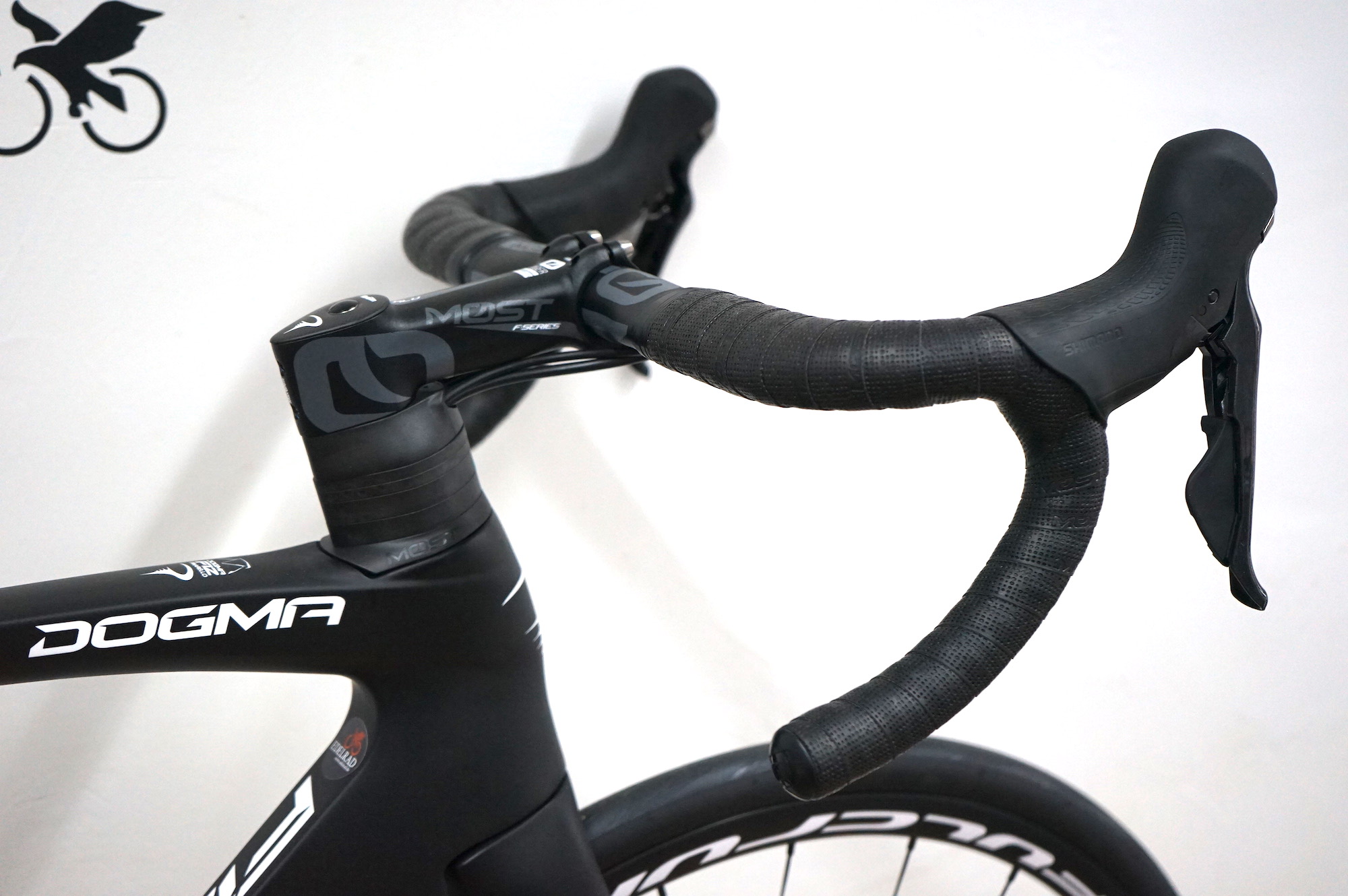 Pinarello F12 Disc Ultegra R8020 2x11 + Fulcrum Racing 500db