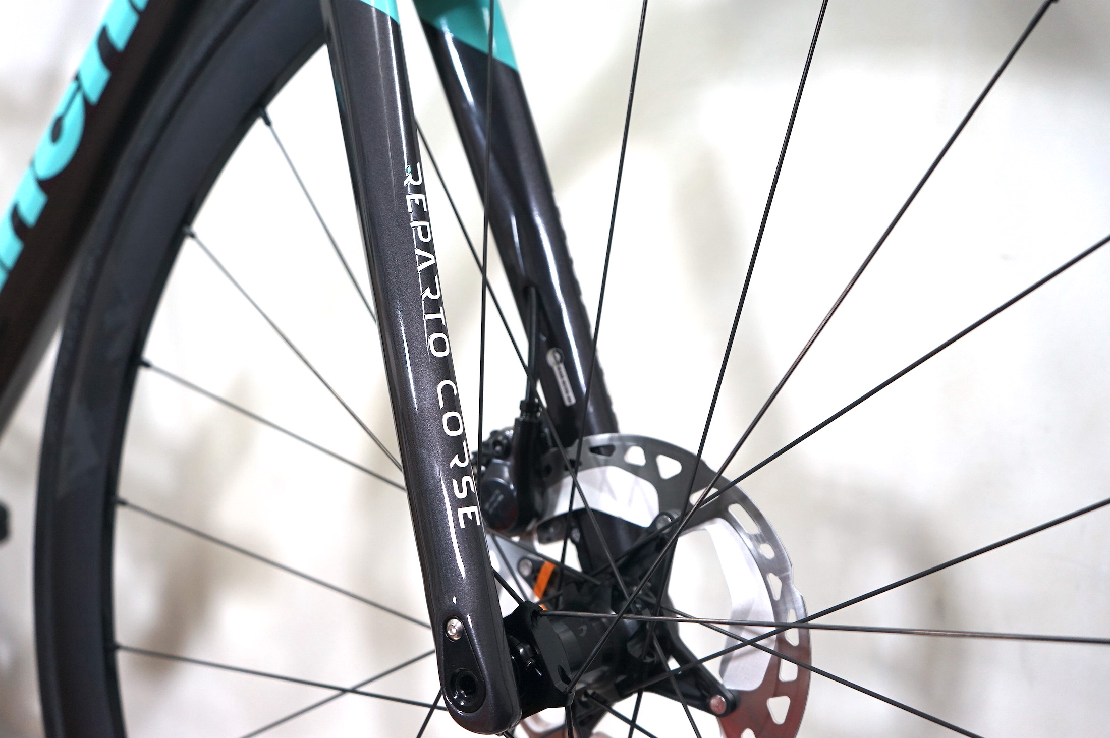 Bianchi SPECIALISSIMA Ultegra Di2 2x12 R400 (2023) YSBY6X RS