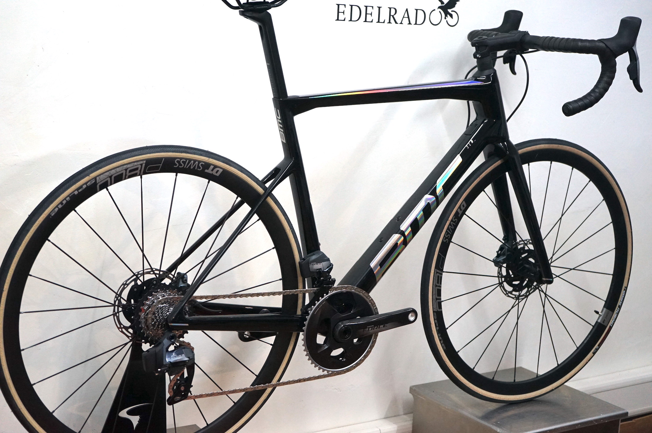 BMC TeamMachine SLR two (2023) Sram Force AXS 2x12 (SLR two)