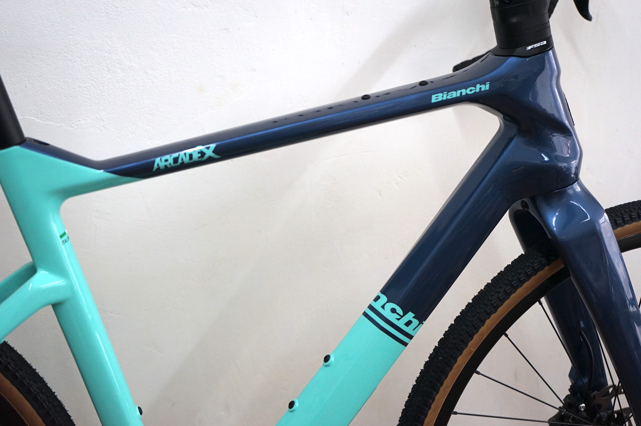 Bianchi Arcadex GRX 600 1X11 (2023) YSBX3 (GX - CELESTE CK16/BLUE NOTE GLOSSY)