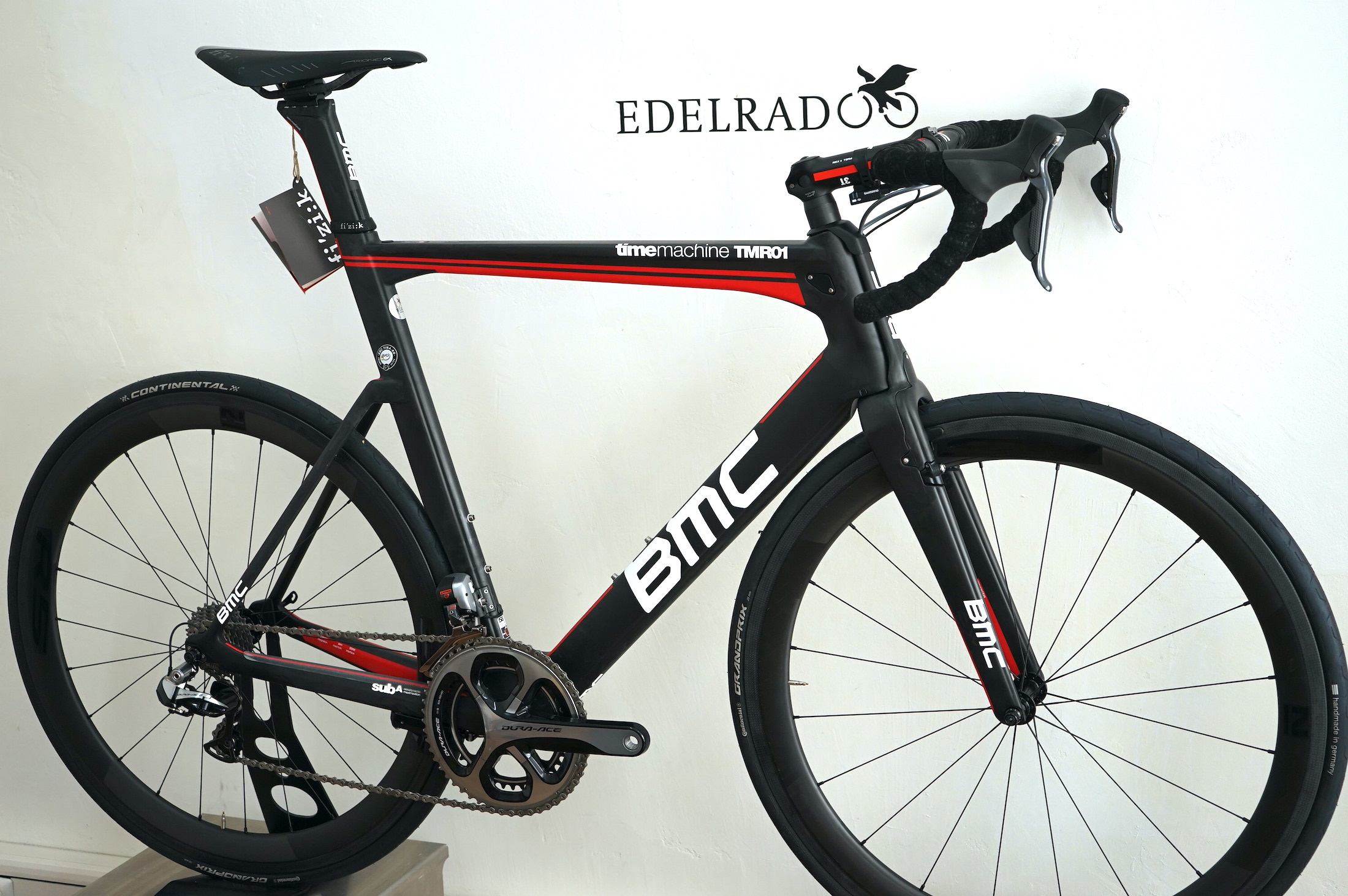 BMC  TimeMachine Road  TMR01 DuraAce Di2 m Novatec Carbon Clincher
