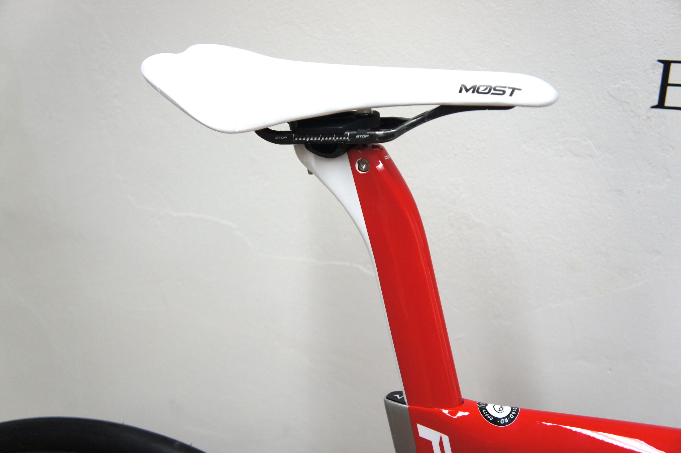 Pinarello Dogma F10 Disc complete bike / 209 vulcano