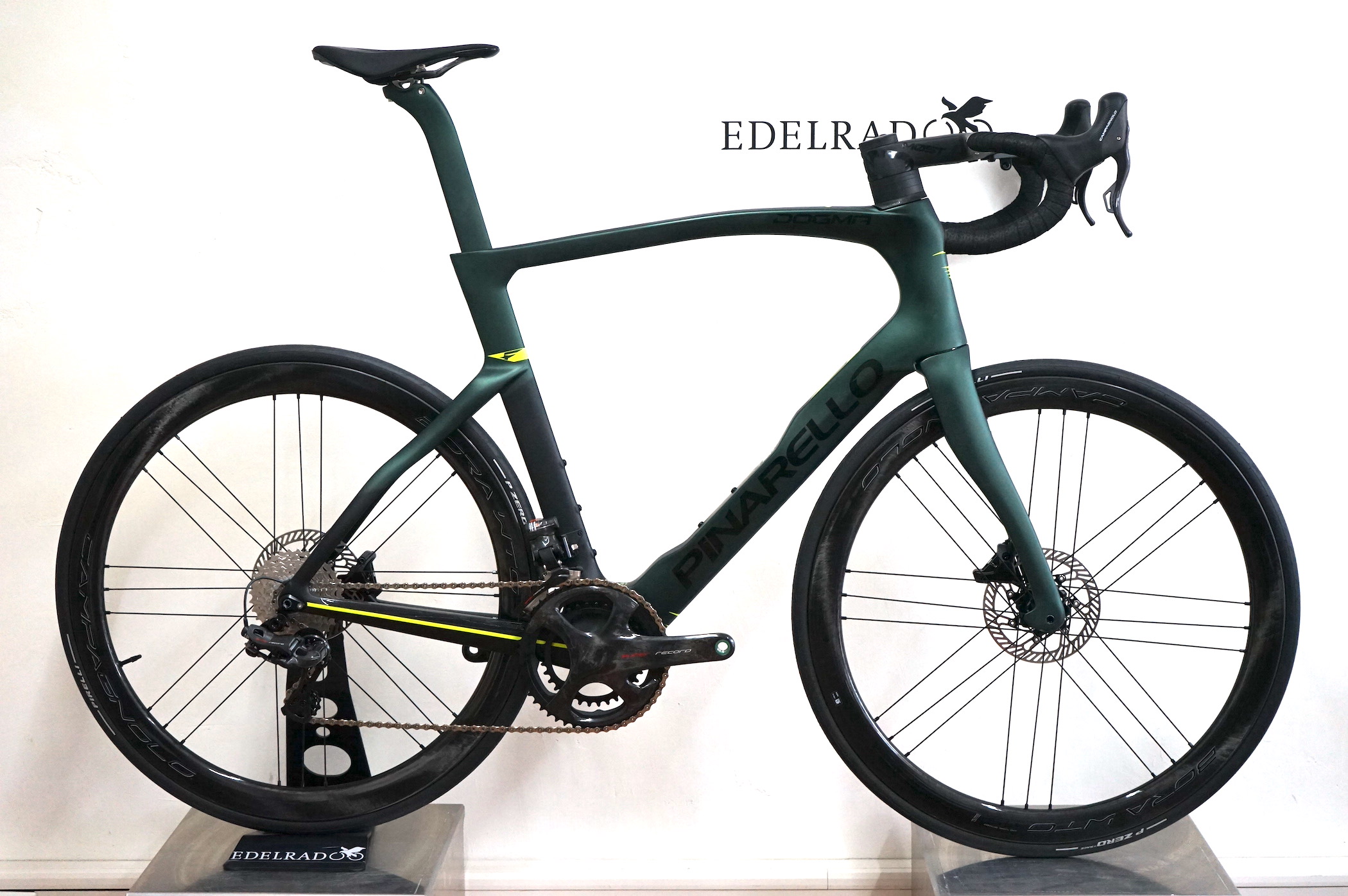 Pinarello DOGMA F disc (2022) Super Record EPS 2x12 / WTO 45 Limitied Edition