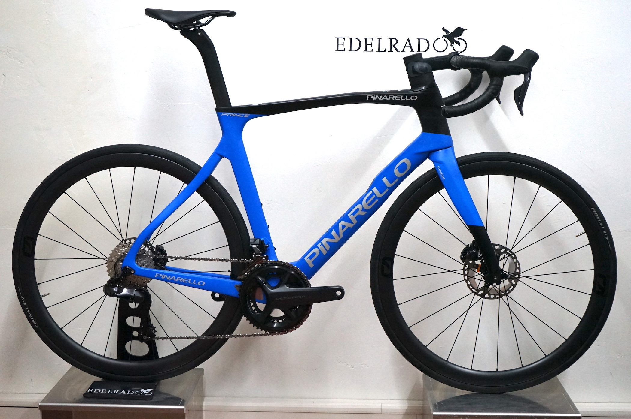 Pinarello Prince Disc Shimano Ultegra Di2 2x12 - flash-sky (CB214) - (2022)