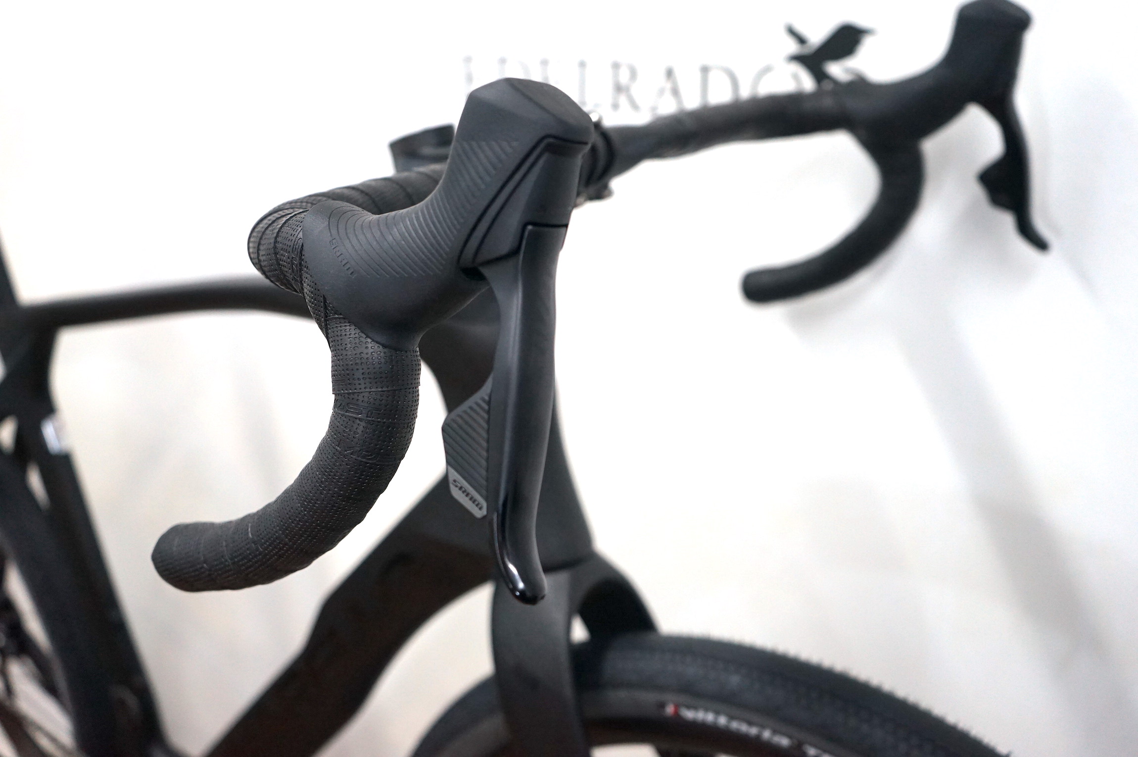 Pinarello GREVIL F Rival eTap AXS DB 1x12 XPLR / 27,5" (2023) CB301 razor-black