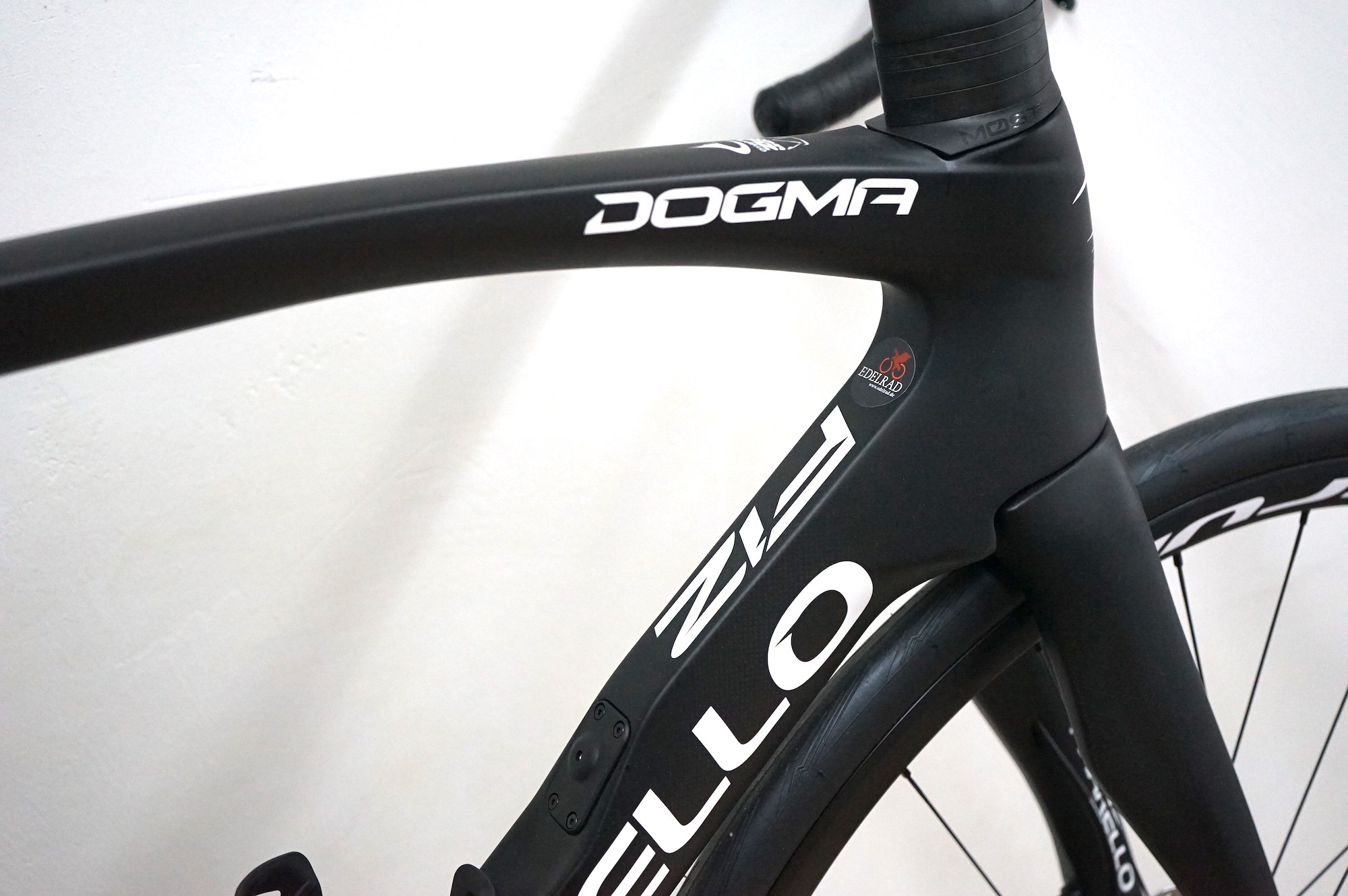 Pinarello F12 Disc Ultegra R8020 2x11 + Fulcrum Racing 500db