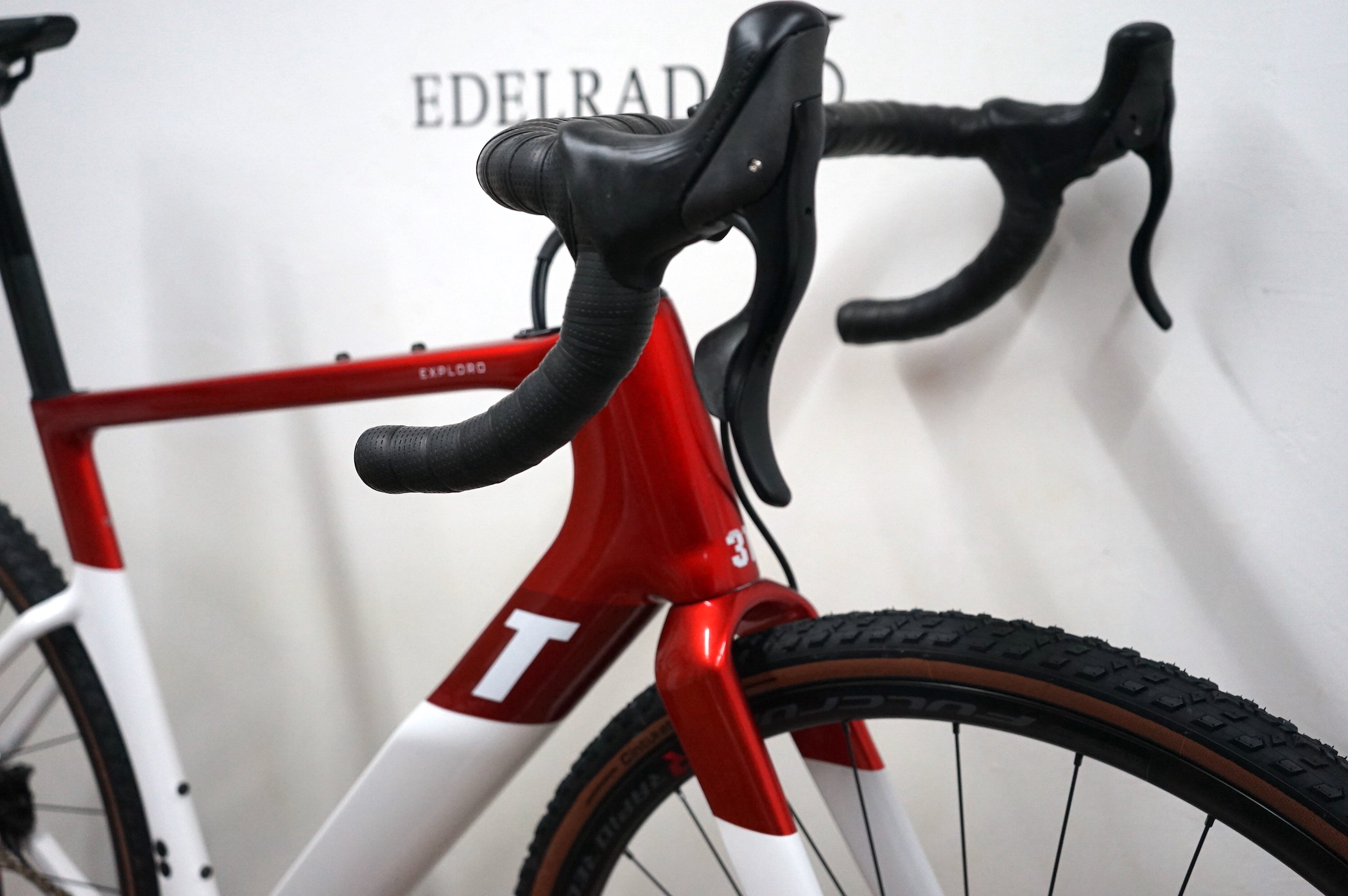 3T Exploro Race Campagnolo EKAR 1x13 (2023) - RACE MAX  red/white