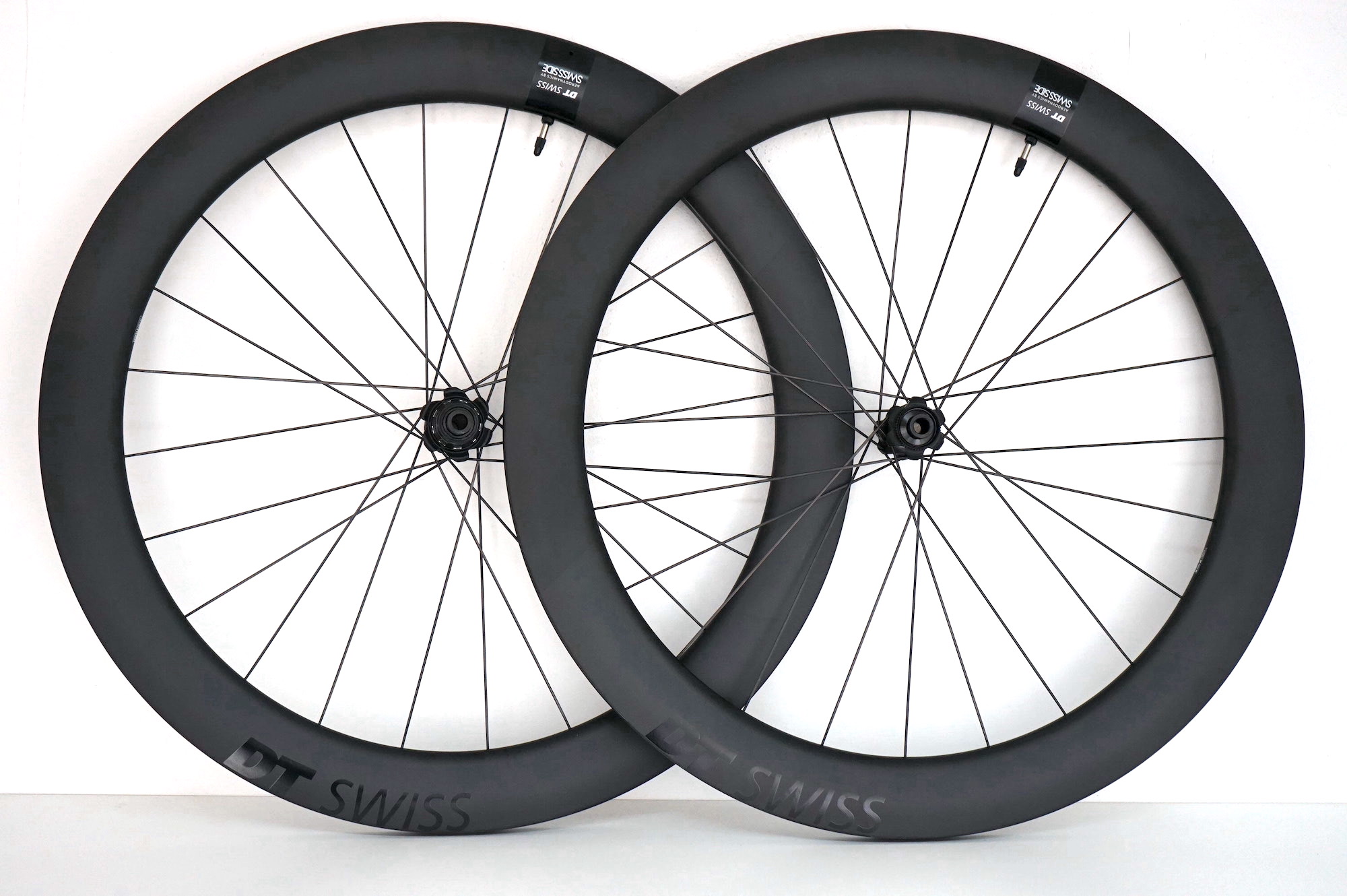 DT Swiss ARC1650 disc-brake 62mm Laufradsatz (VR 12x100mm / HR 12x142mm)